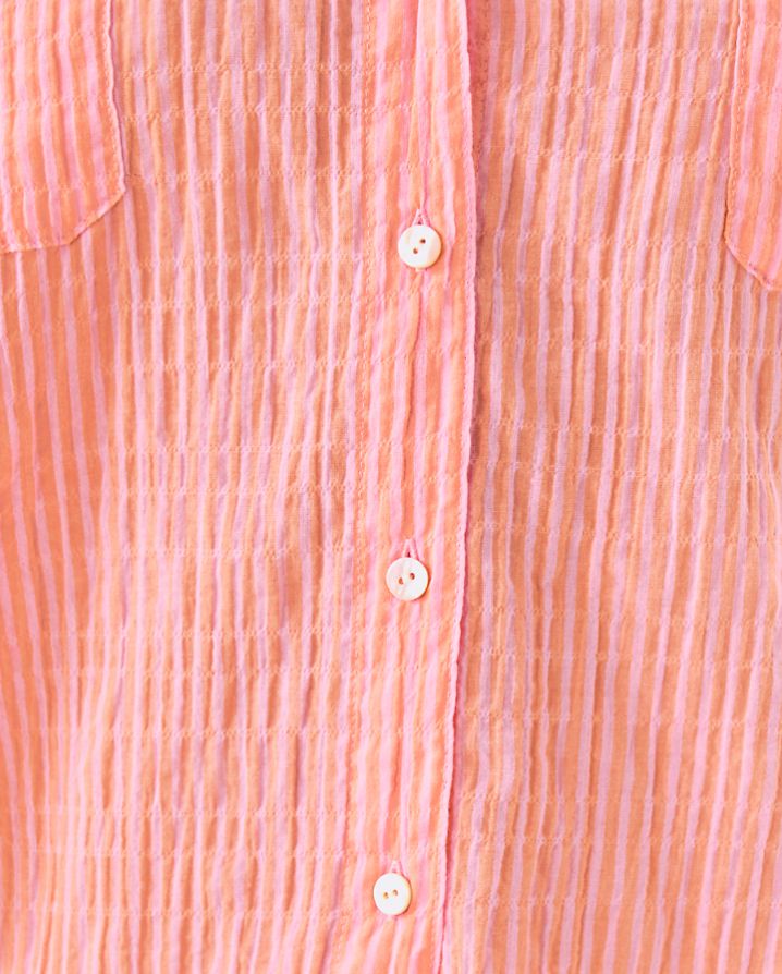 SEA VIEW BUTTON DOWN