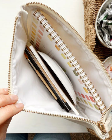 MAKE PRETTY THINGS POUCH