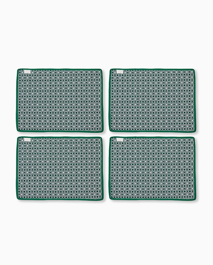 REVERSIBLE PLACEMATS