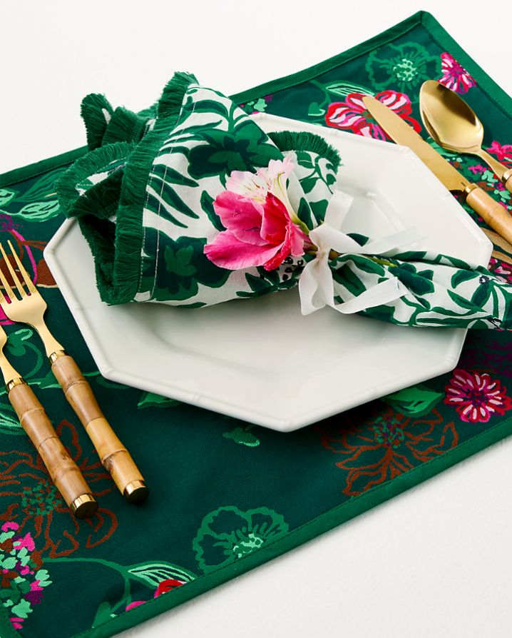 REVERSIBLE PLACEMATS