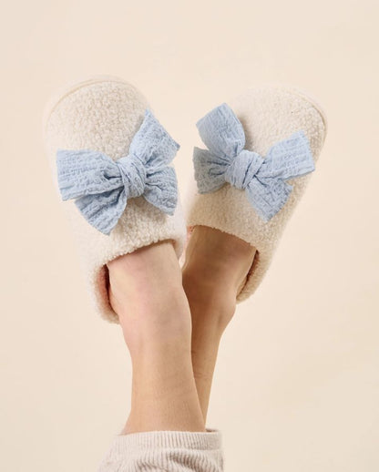 BETTY BOW FUZZY SLIPPERS